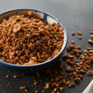 Granola salé BIO (Épices/Piment d’Espelette) – Totum Deli